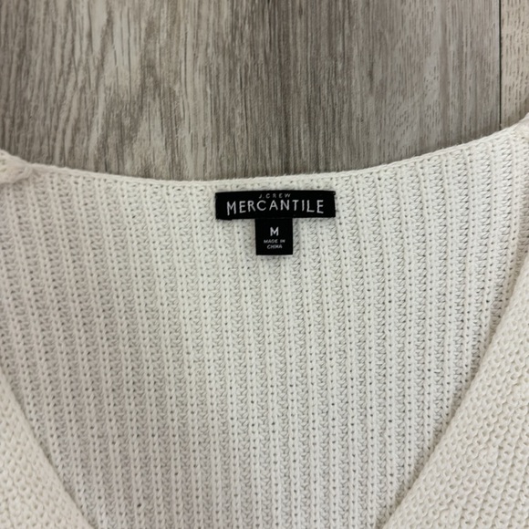 J. Crew Merchantile women’s white medium sweater - Picture 2 of 4